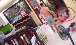 娱乐圈八卦最新爆料故事,当红小花与神秘富商的甜蜜邂逅